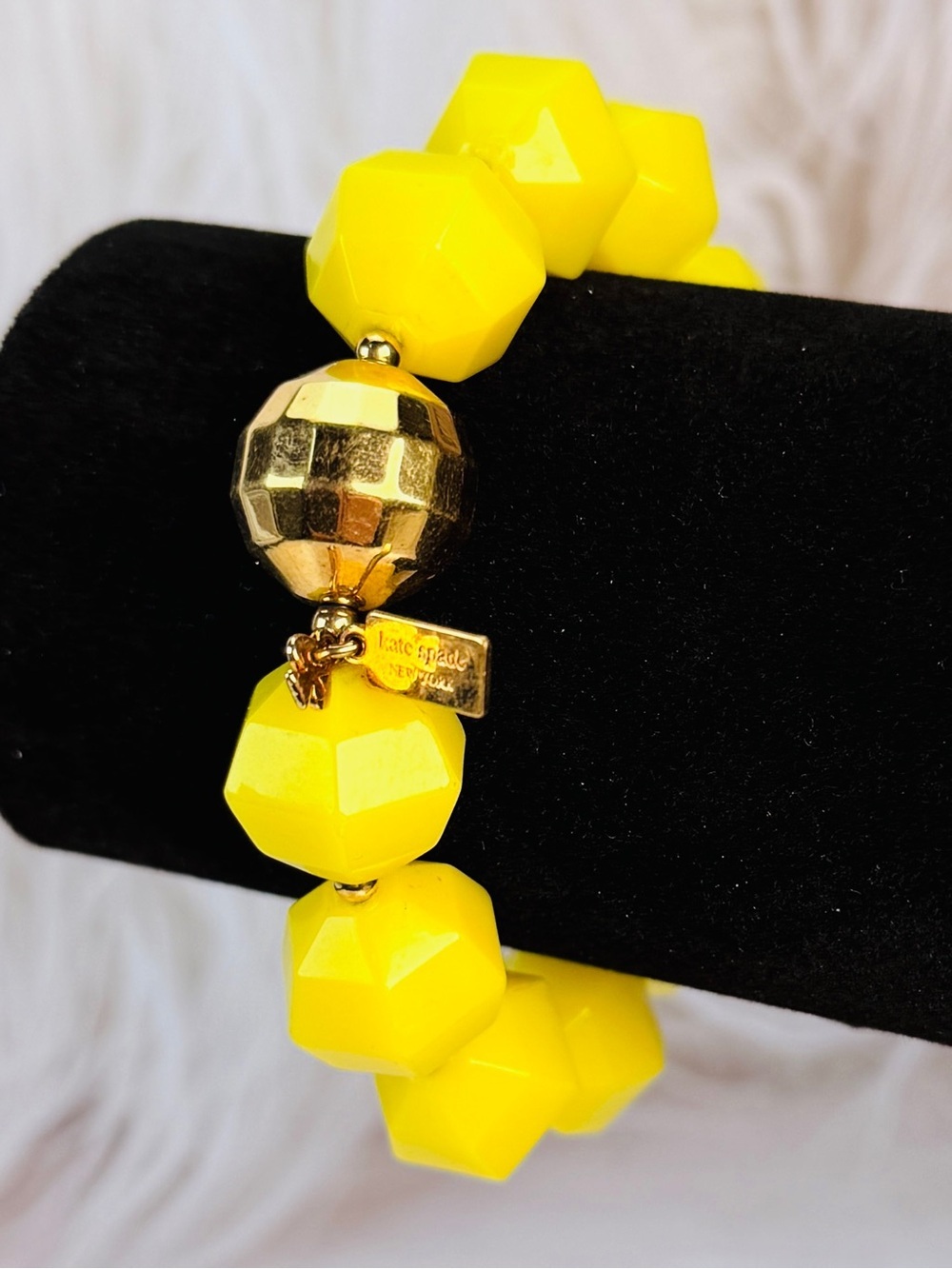Kate Spade Yellow and Goldtone Large Beaded Strech Bracelet - Picture 5 of 15